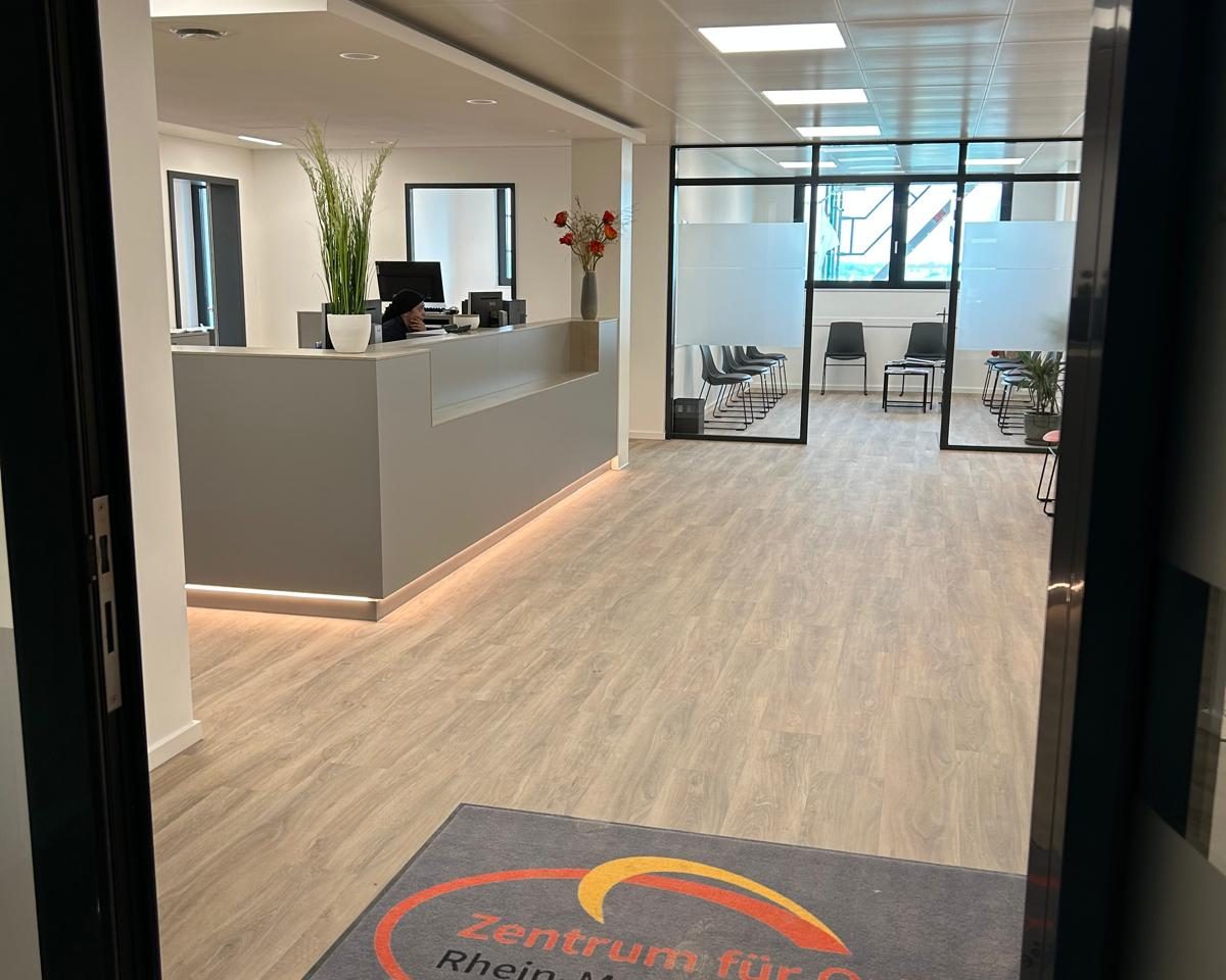 Praxis Flörsheim: Eingang