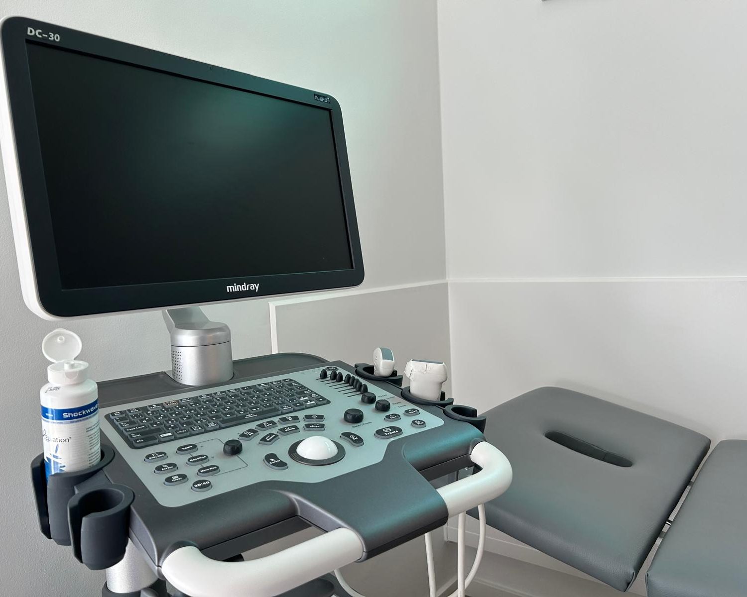 Praxis Flörsheim: Behandlungszimmer